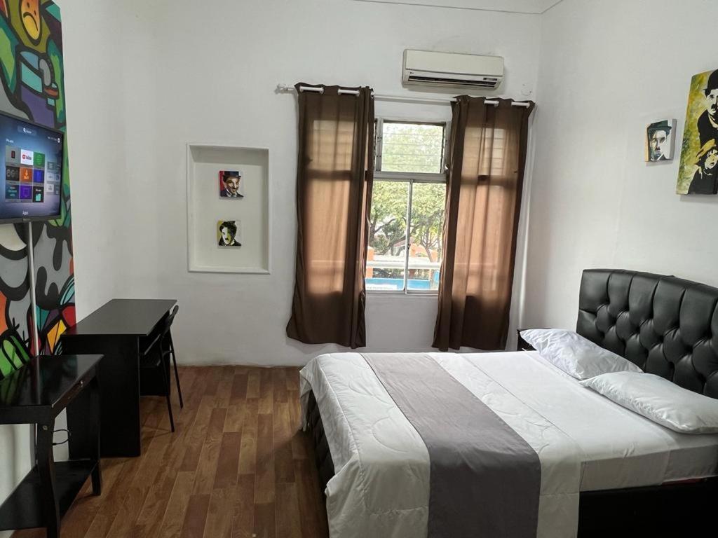 Hotel Perla Central กวายากิล ภายนอก รูปภาพ