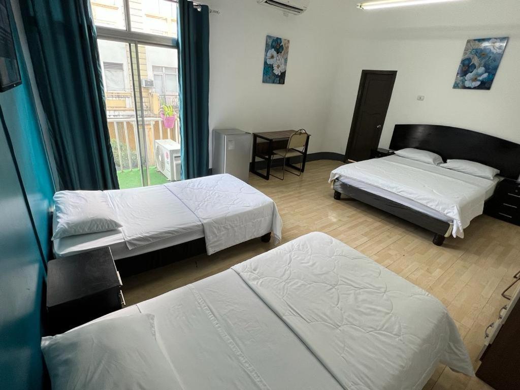 Hotel Perla Central กวายากิล ภายนอก รูปภาพ